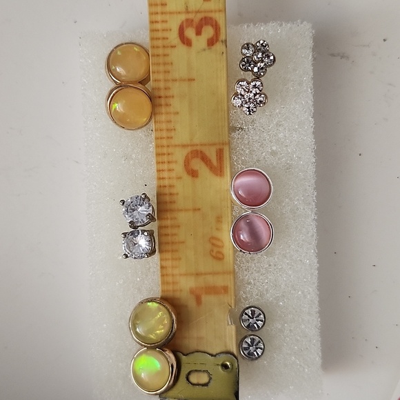 🔥6 Pairs Assorted Stud Earrings, Set #3 - Picture 2 of 10